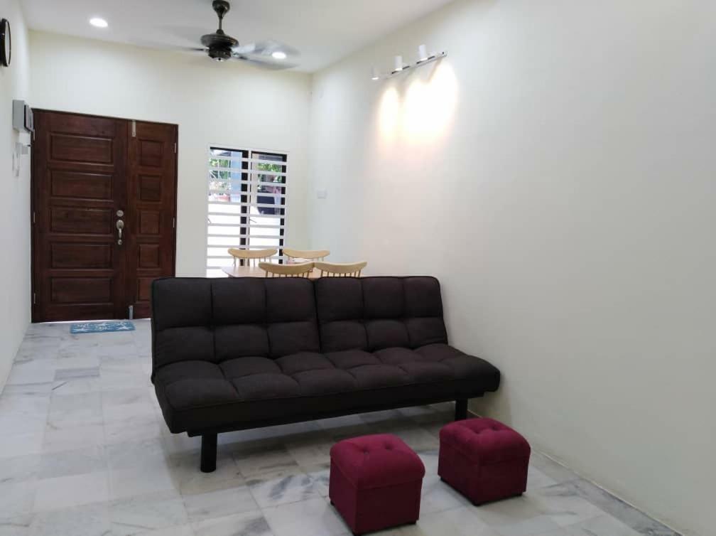 Aistay Ipoh Luaran gambar
