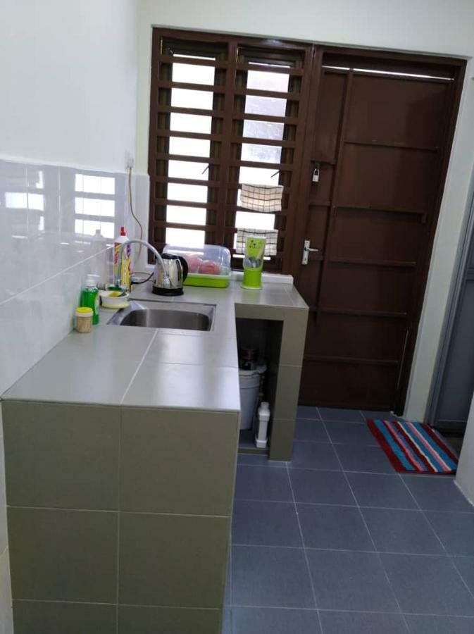 Aistay Ipoh Luaran gambar